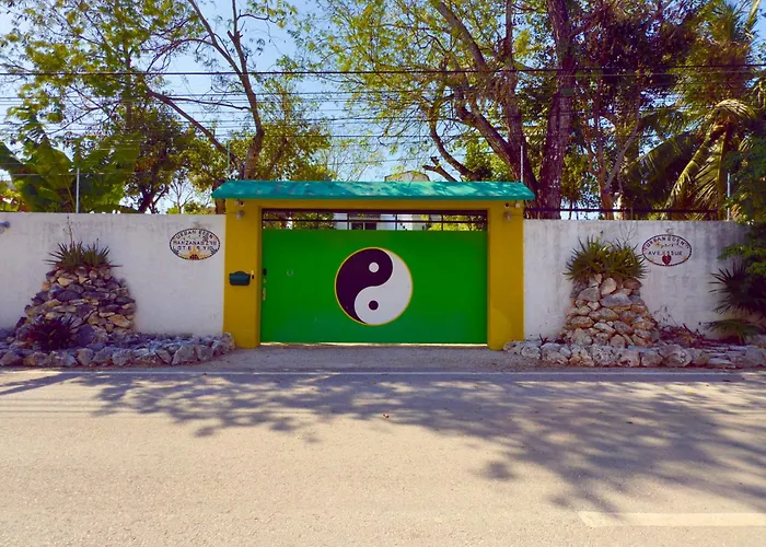 Urbaneden 'another Day In Paradise' * Playa del Carmen